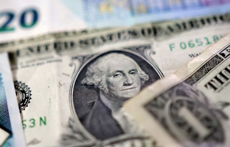 Dollar Soars as Middle East Conflict Drives Safe-Haven Demand