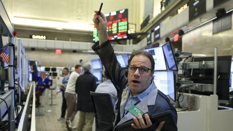 Stocks, Bonds, and Gold All Plummet in Market Downturn